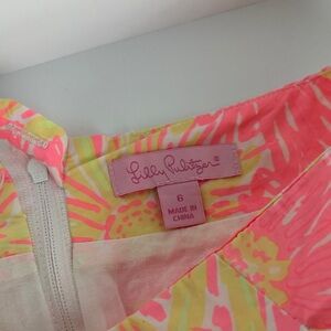 Lilly Pulitzer Vibrant Pink and Yellow Patterned skirt